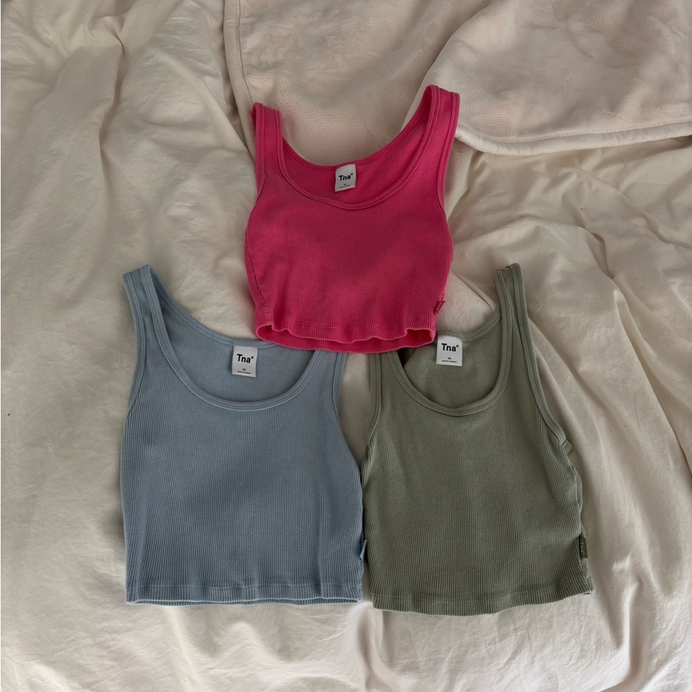 Aritzia Crop Tops XS - Pink, Blue, Green